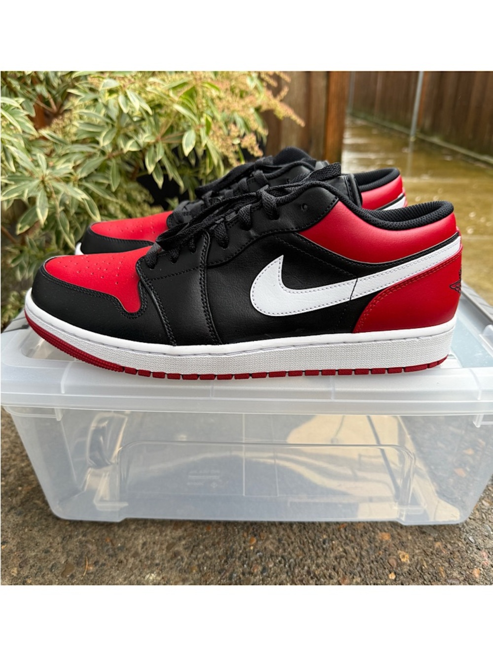 Nike Air Jordan 1 Low Alternate Bred Toe Black Gym Red White Worn 1x M 12 553558